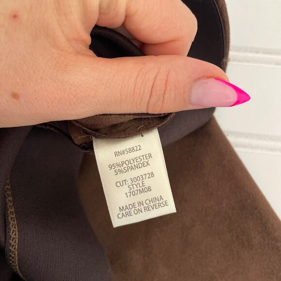 NWT Max Studio Women’s Brown High Waist Stretchable Pull On Cropped Pants Size S - Picture 8 of 8